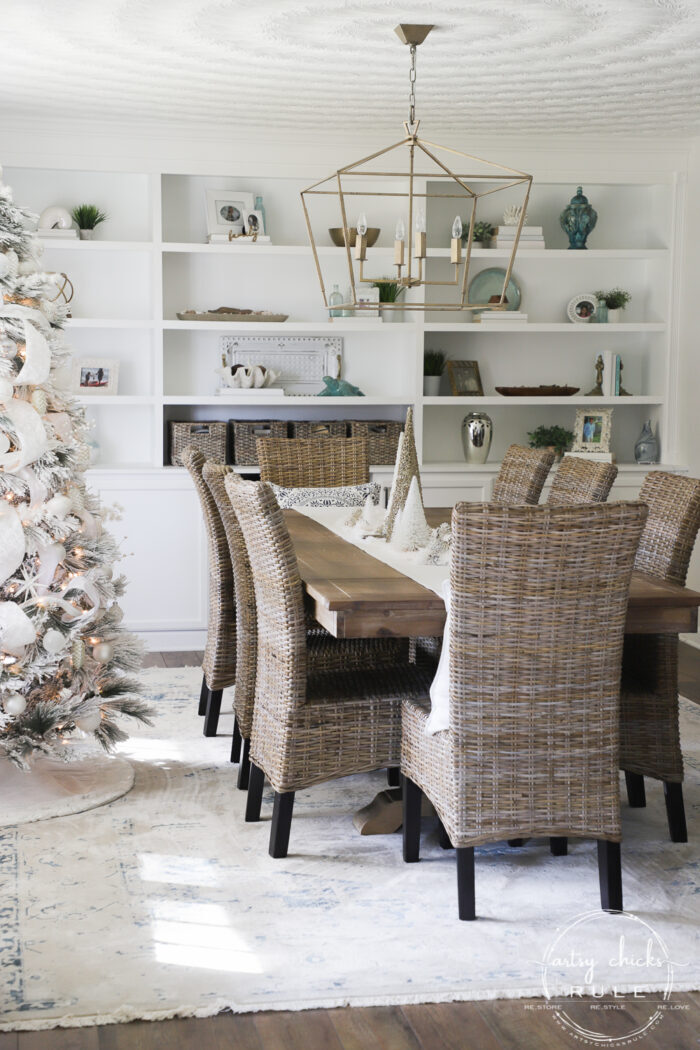 White Christmas Decor Ideas - make for a magical Christmas! I'm sharing our foyer and dining rooms all decked out in white! artsychicksrule.com #whitechristmas #whitechristmasdecor #whitedecorideas 