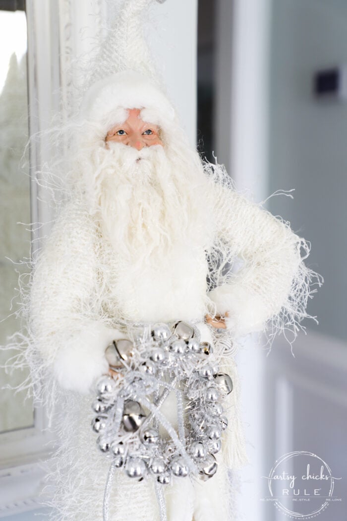 22 White Christmas Décor Inspiration for an Enchanting Look