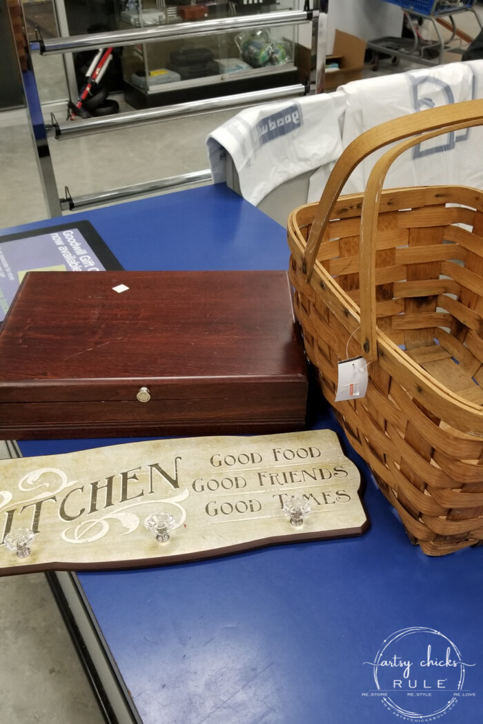 Fun finds, furniture and things I came across (and brought home!) from my latest thrift shopping outing! artsychicksrule.com #thriftstorefinds #thriftstoremakeovers #thriftymakeovers 