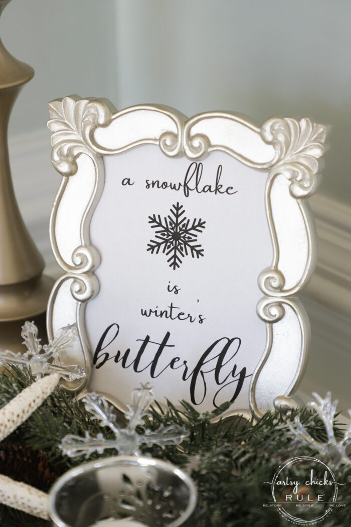 Make your home winter ready (and cozy and warm!) with this "winter wonderland" sign! SO simple to make, anyone can do this. No special equipment needed! artsychicksrule.com #freeprintable #winterdecor #winterprojects #wintersign #winterwonderlandsign #winterstyle