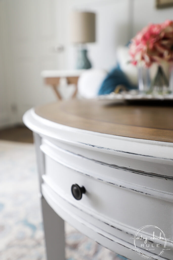 This $35 thrift store coffee table got a brand new, coastal style coffee table look ...with a little paint, stain and poly! Simple! artsychicksrule.com #coffeetablemakeover #coastalstyle #gelstain #chalkpaintedfurniture 