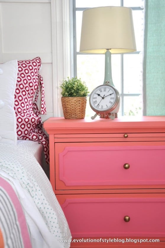 10 CORAL painted furniture makeovers to boost your creativity and bring inspiration for that piece waiting for a makeover! artsychicksrule.com #coralpaintedfurniture #coralcolor #coraldecor #coralfurniture #paintedfurniture