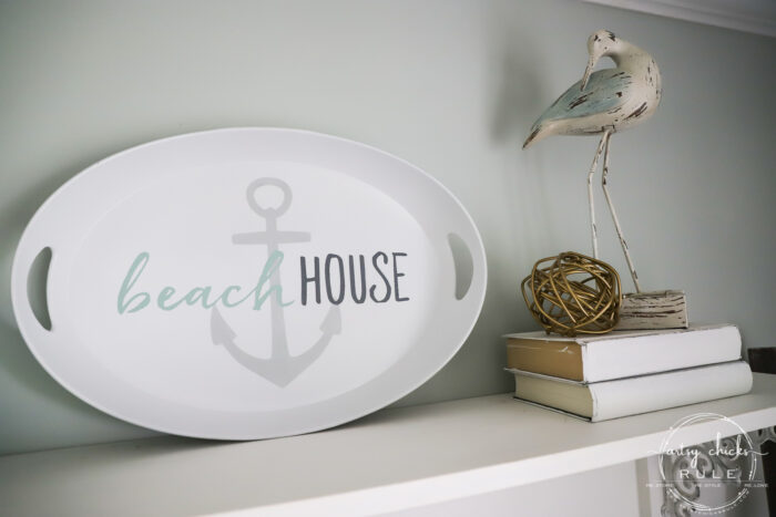 Cheapy thrift store find turned beach house platter...simple, fun, and budget-friendly way to decorate your home! artsychicksrule.com #beachhouseplatter #beachdecor #beachhouse #coastaldecor