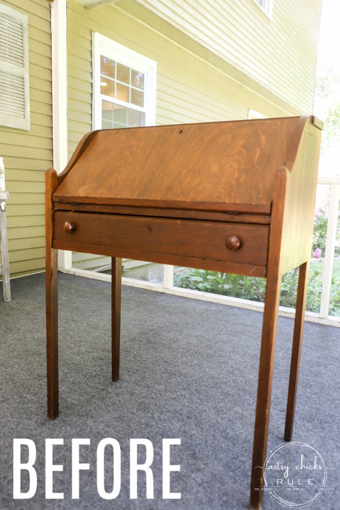 Ever wondered how you can get that cool bleached wood look?? Well, you can actually bleach your wood...with bleach, or you can do it this way instead! artsychicksrule.com #howtobleachwood #bleachedwood #coastalfurniture #farmhousestyle