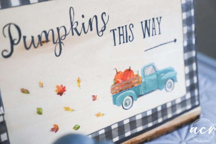 close up of pumpkin sign