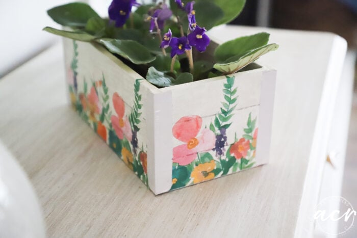 back view of floral box