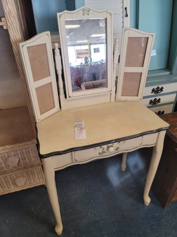 dressing table with mirror