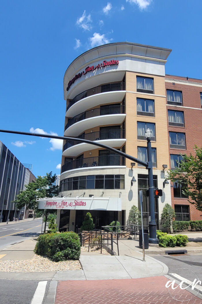 exterior of hampton inn and suites 4th ave nashville