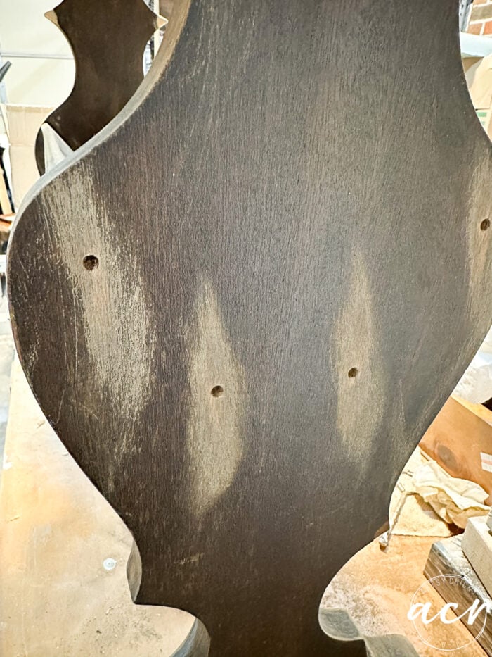 side with screw holes
