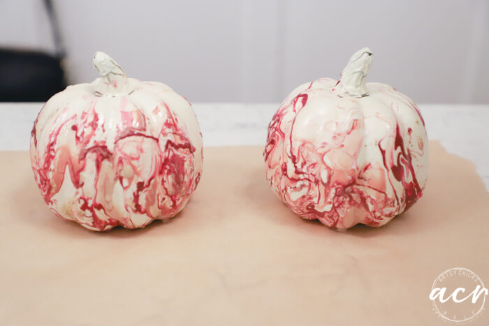 2 small pumpkins marbled