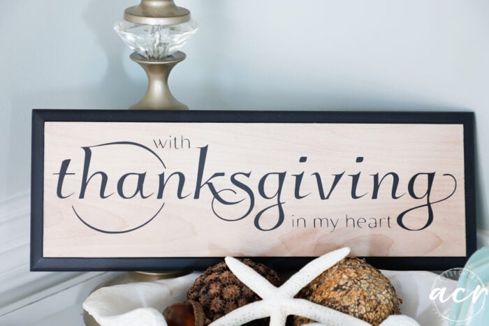 thanksgiving sign on foyer table