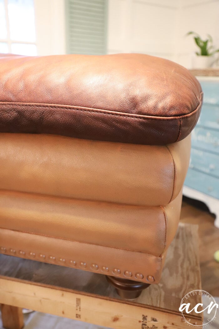 Painting your Leather Chair, Change the color of Leather & Vinyls using  ALL-IN-ONE Paint! 