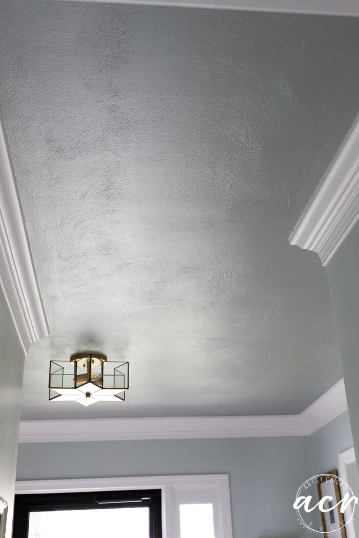 textured ceiling 