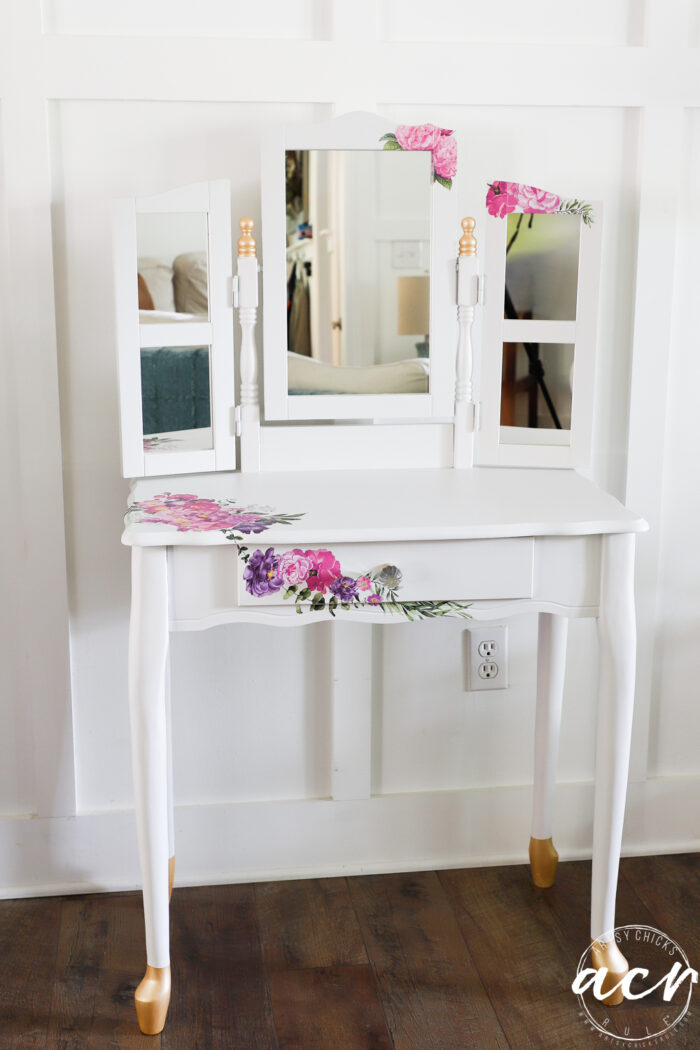 dressing table straight view white with pink purple flowers and gold feet