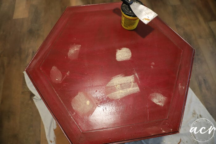 red top with wood filler spots