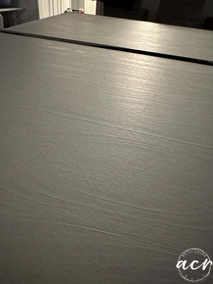 showing wood grain at angle on tops