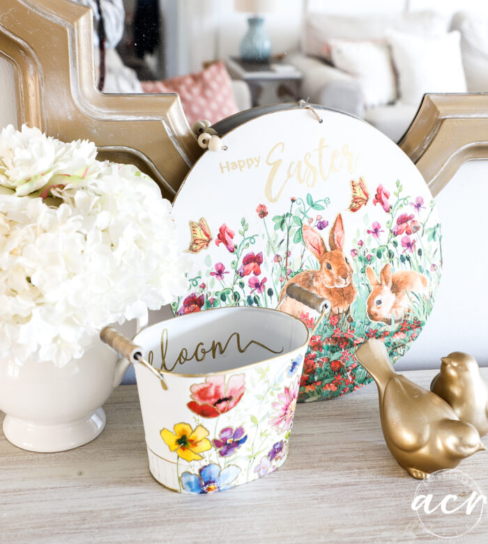 napkin decoupaged tin and sign decorated on table