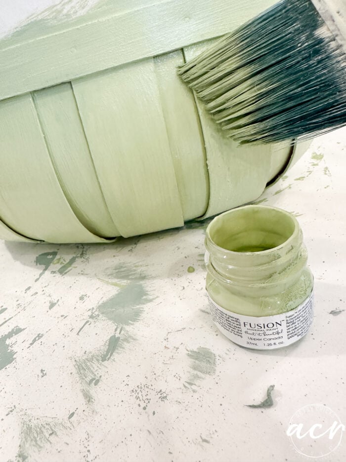 paintbrush painting basket green