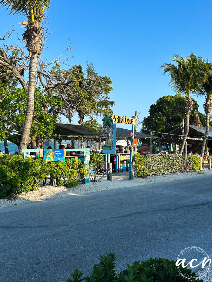 tiki bar