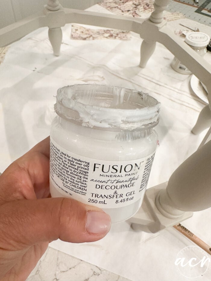 jar of transfer gel
