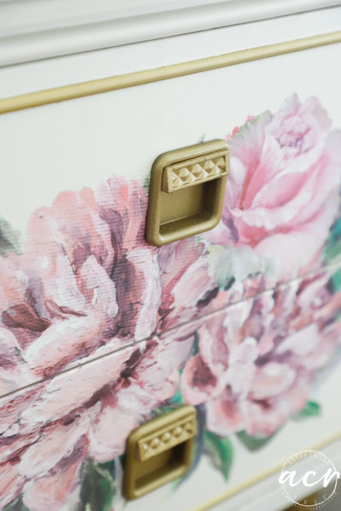 up close of gold handles 