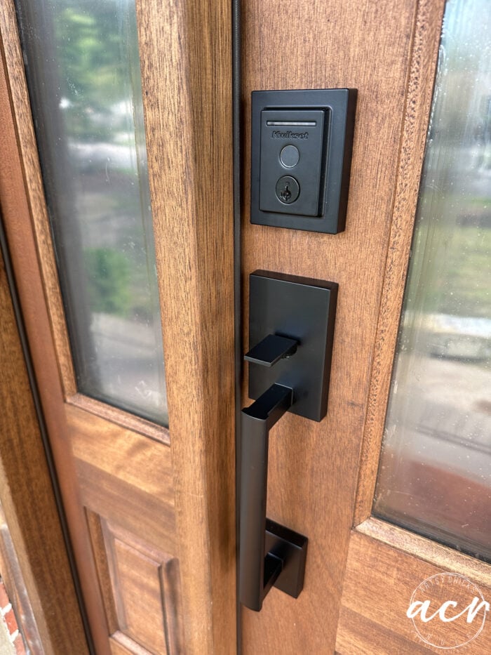 matte black handle and hardware lock