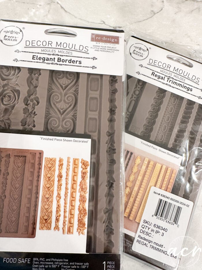elegant borders and regal trimmings mould
