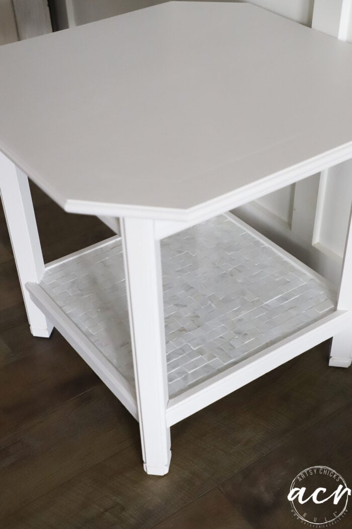 Mesa terminada de cerca