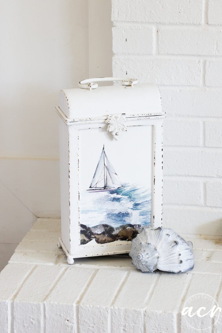 Flipping Smalls – Coastal Style