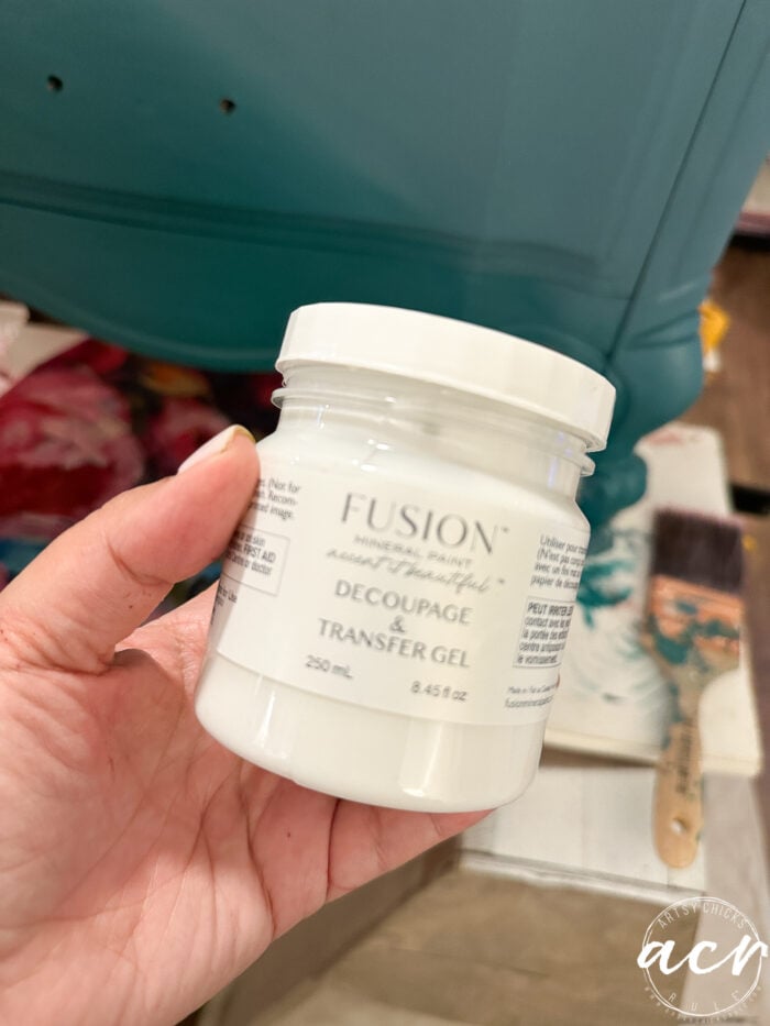 jar of decoupage gel