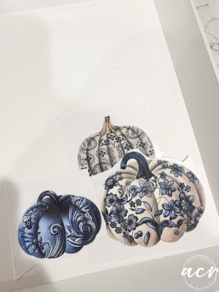 white tray with blue pumpkins